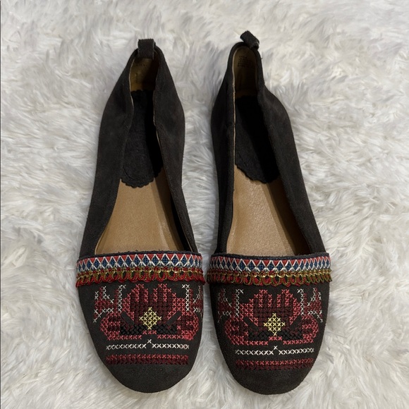 Latigo Shoes - Latigo Basia Black Suede Embroidered Loafers Slip-On Flats Size 7.5M